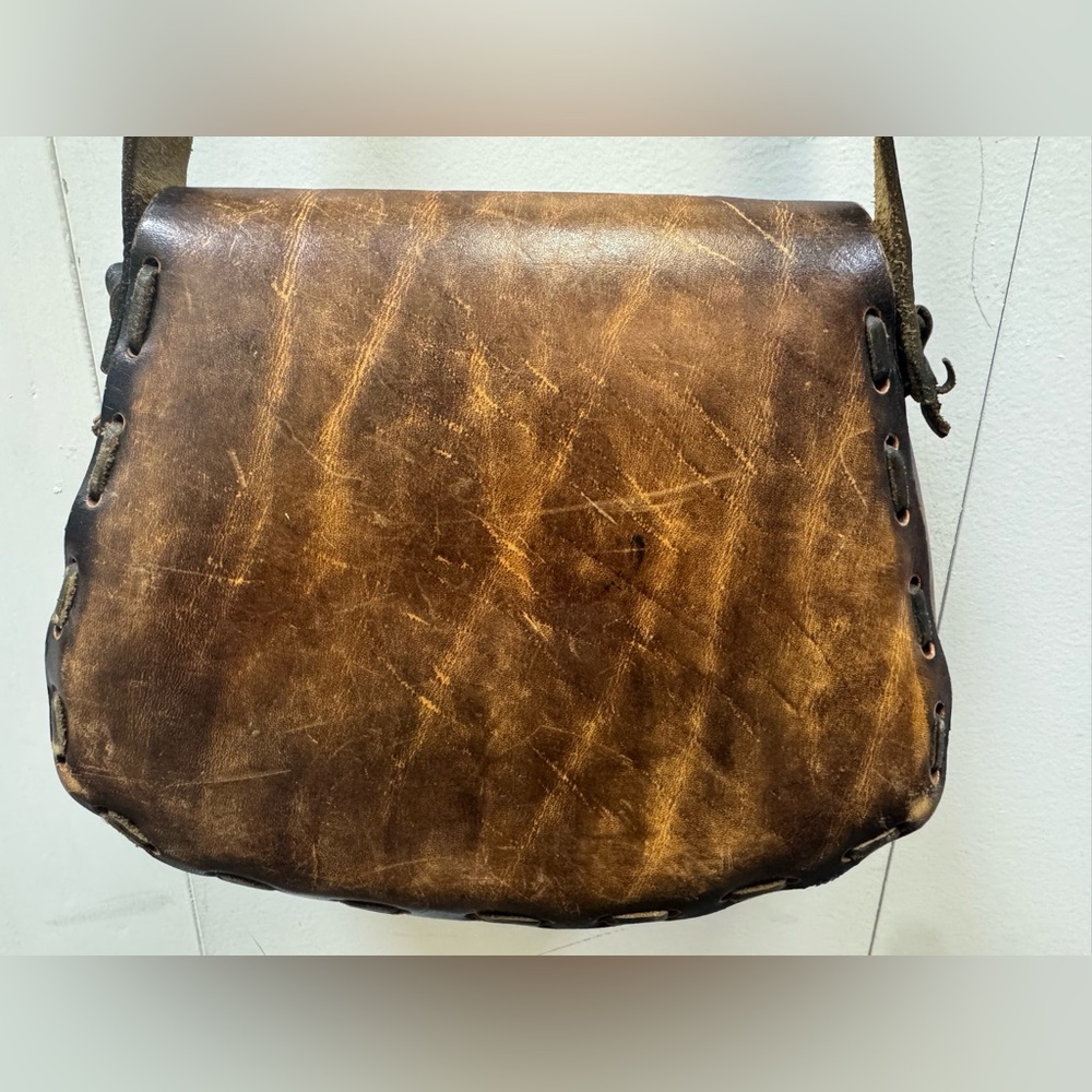 Artisan Brown Leather Bag with Floral Design - Picture 3 of 14